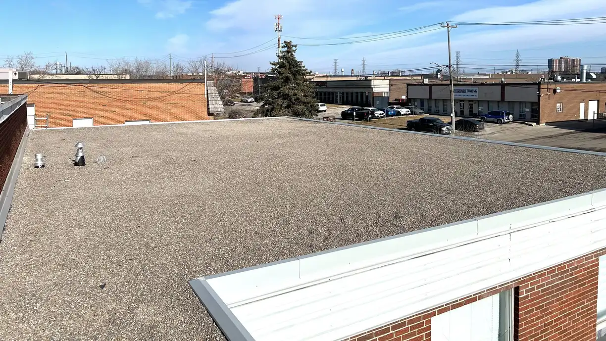 Commercial flat roofing project in Oshawa, ON